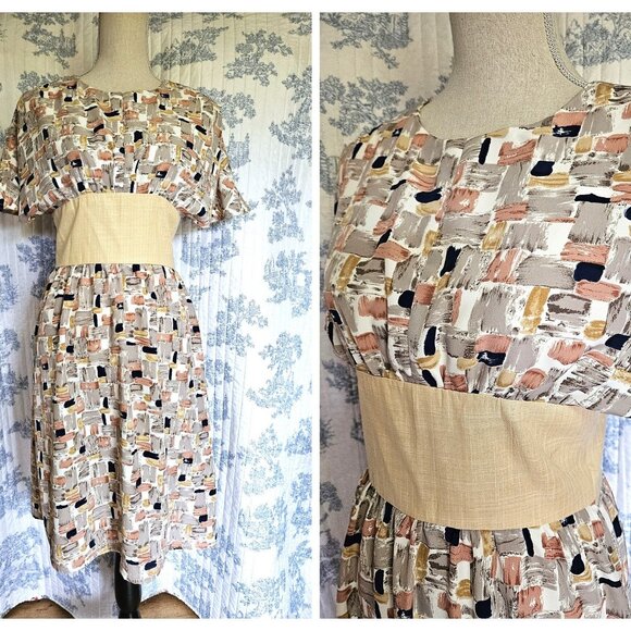 Size S Contrast Waist Flutter Sleeve Dress New - Picture 1 of 8